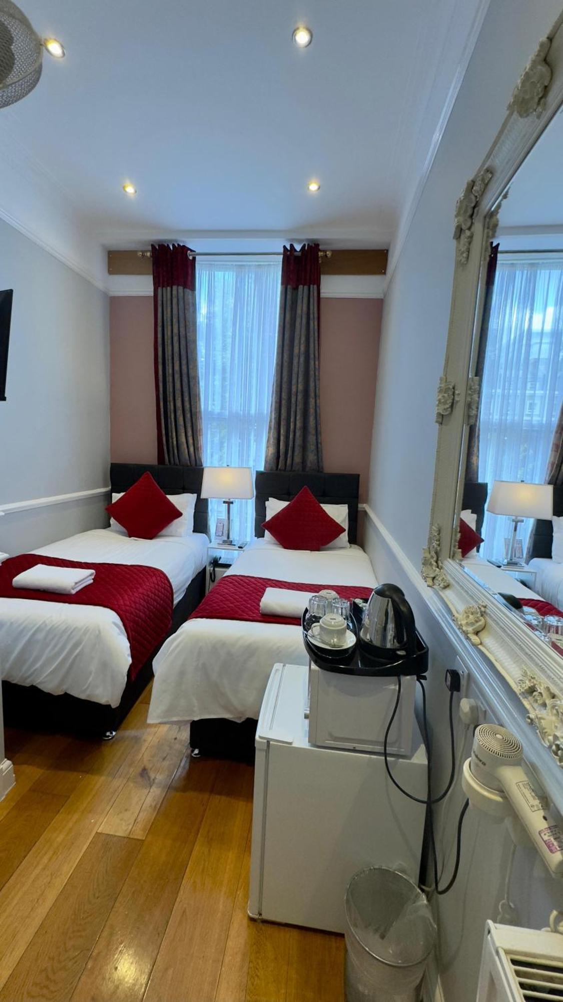 Classic Hyde Park Hotel London Ngoại thất bức ảnh
