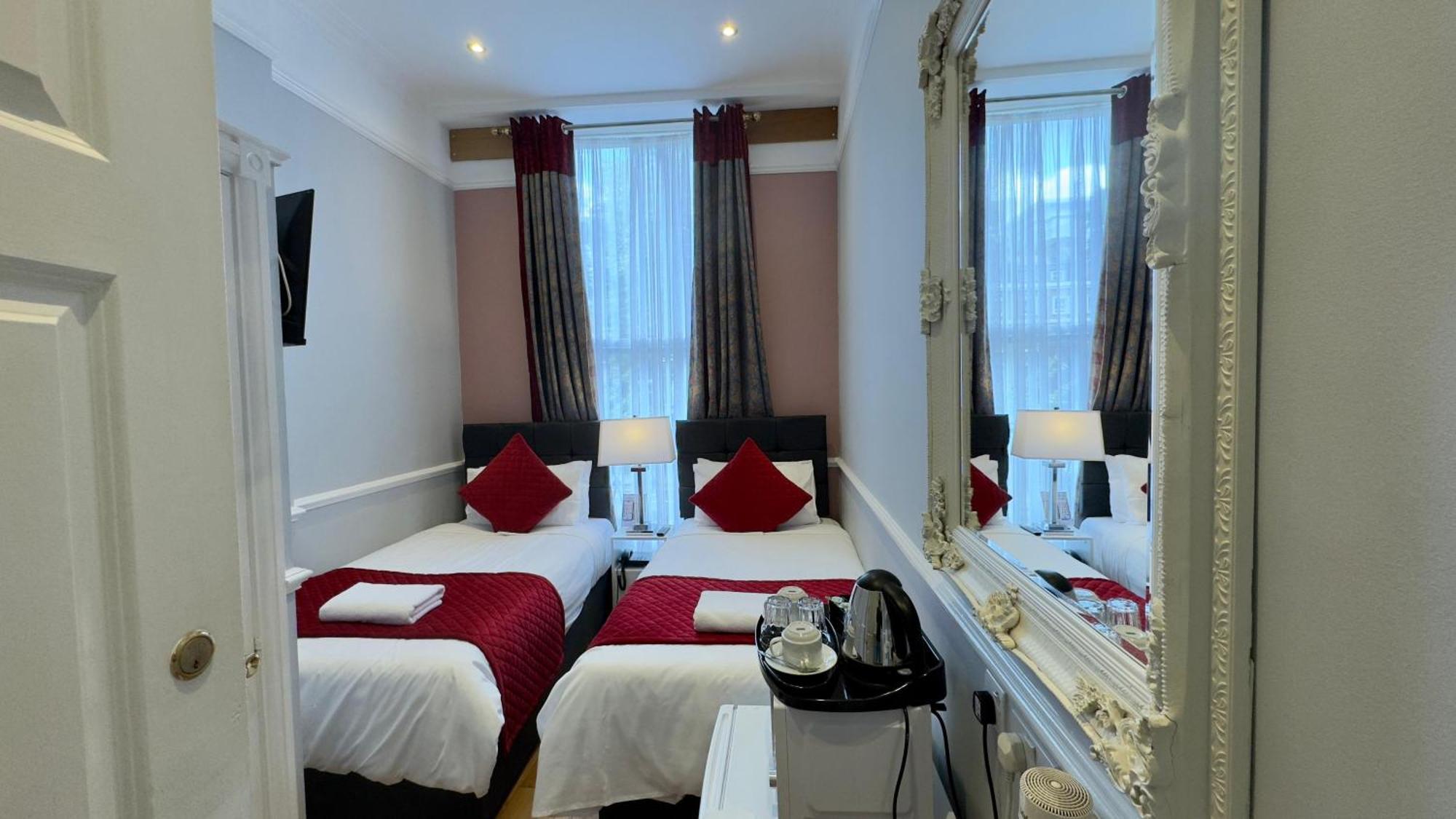 Classic Hyde Park Hotel London Ngoại thất bức ảnh
