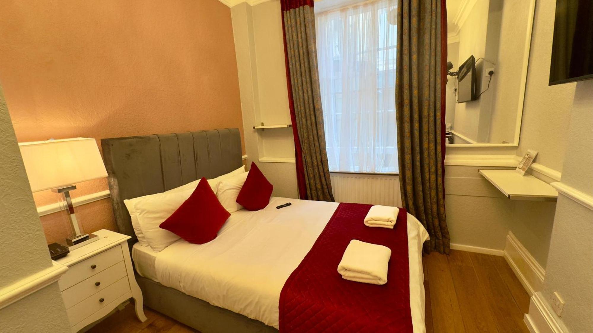 Classic Hyde Park Hotel London Ngoại thất bức ảnh
