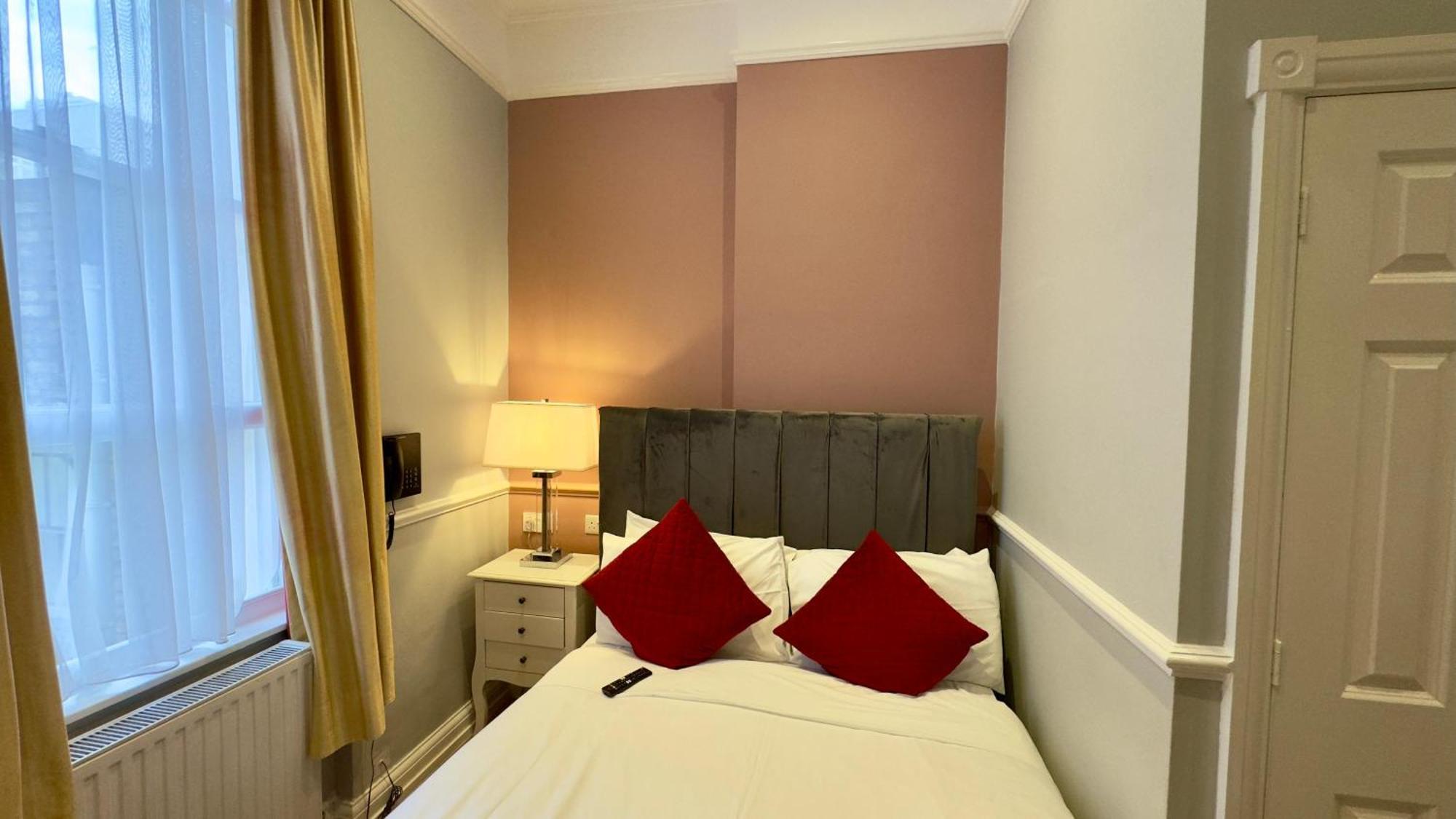 Classic Hyde Park Hotel London Ngoại thất bức ảnh