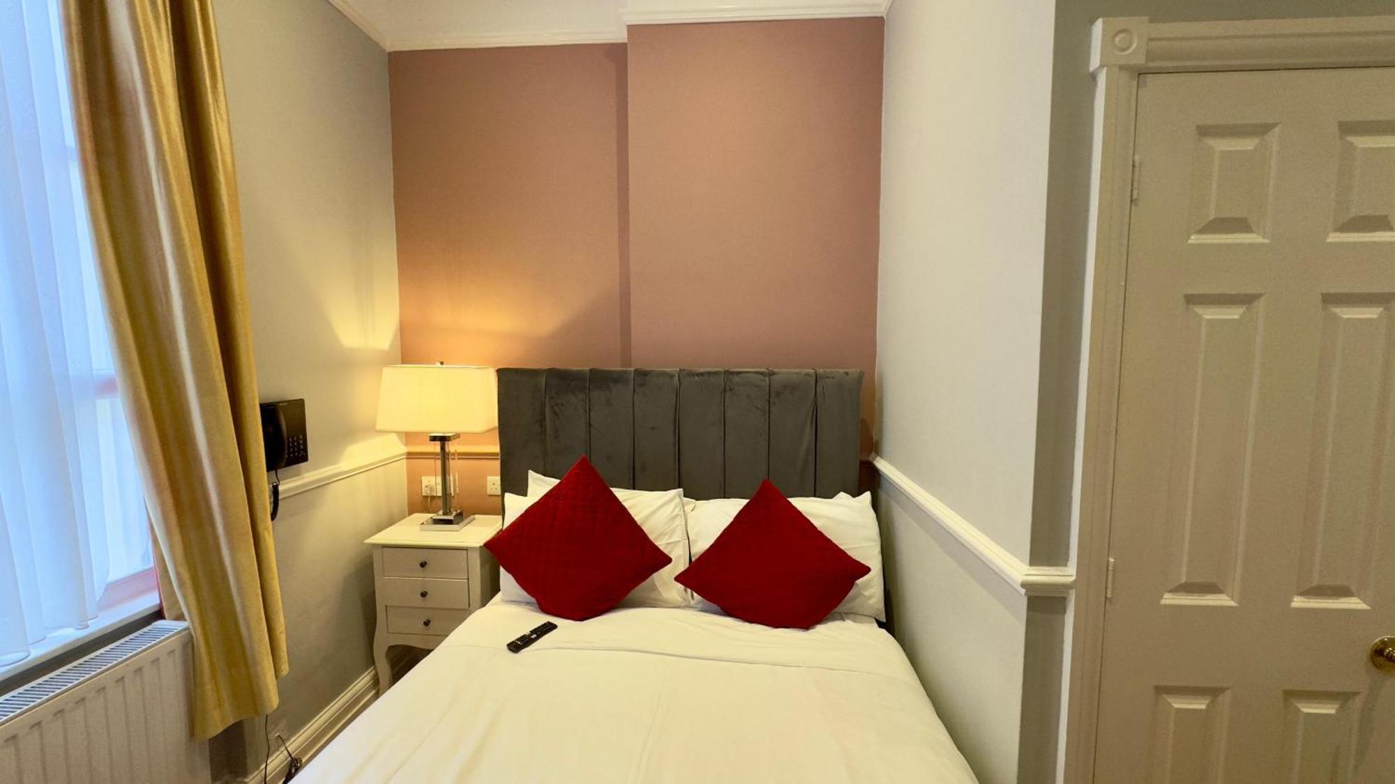 Classic Hyde Park Hotel London Ngoại thất bức ảnh