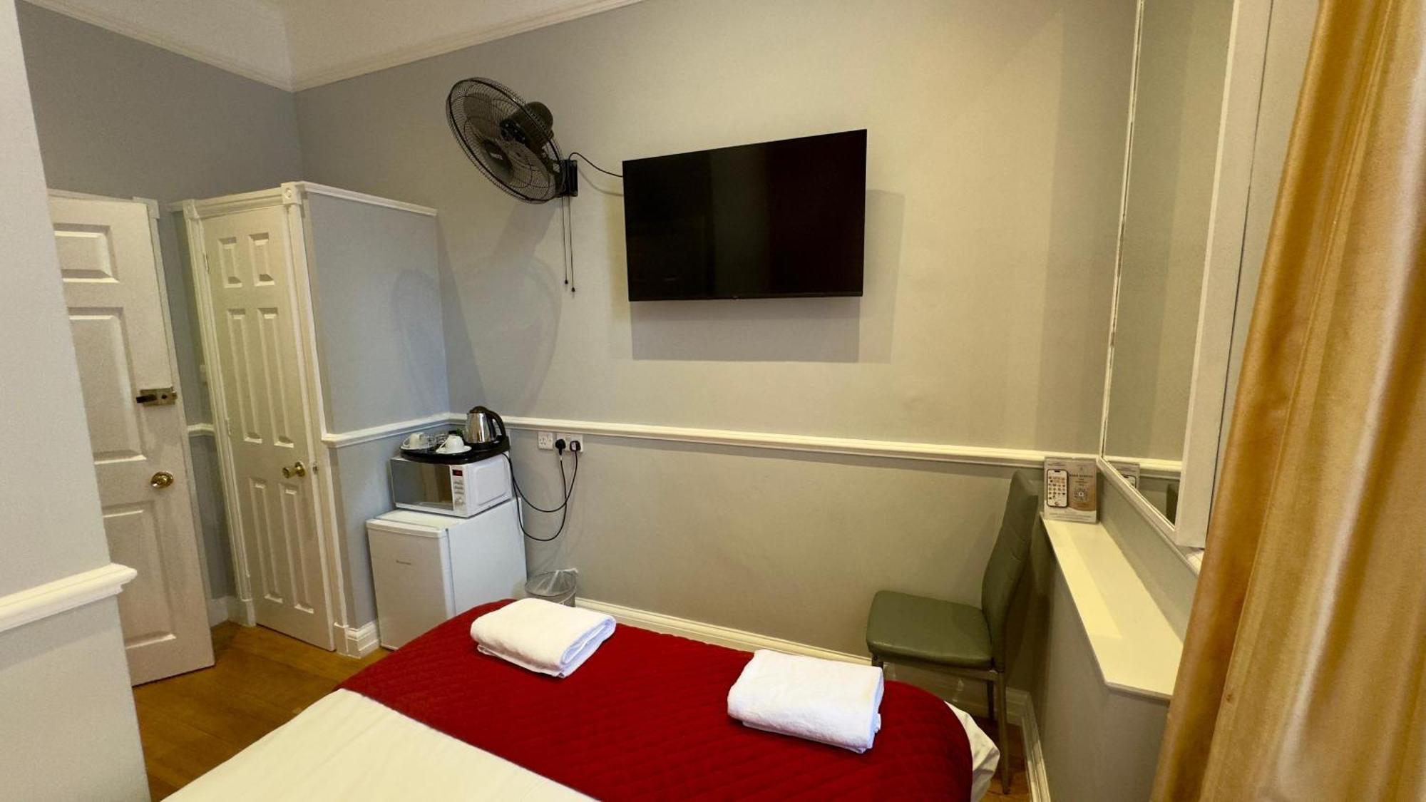 Classic Hyde Park Hotel London Ngoại thất bức ảnh